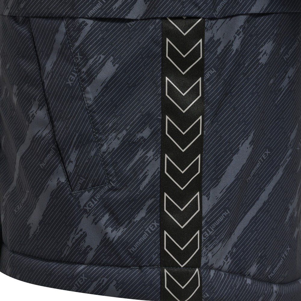 HummelKinderJackeHmlurbanTexJacketBlackIris-104